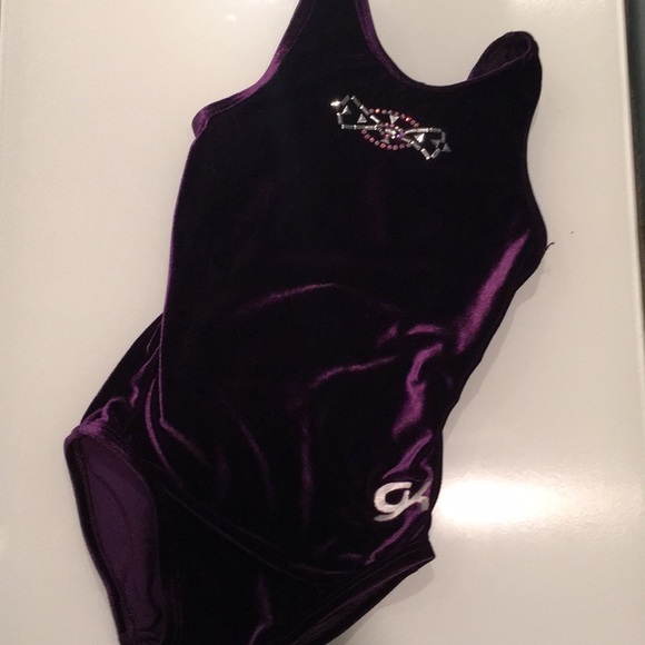 Lot of four gymnastics bodysuits. - Picture 4 of 5